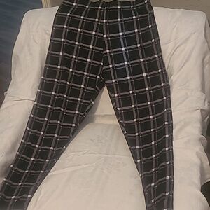 just be Black and White Plaid Lounge Pants - XL